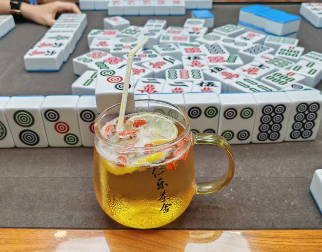 了双11爱上了“老年严选”j9国际这届脆皮年轻人抛弃